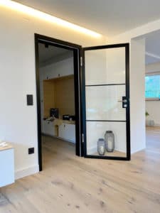 Stahl Meister Stahlmeister Stahl Loft Tuer Drehtuer Tuerzarge Lofttuer Glastuer Stahltuer 01