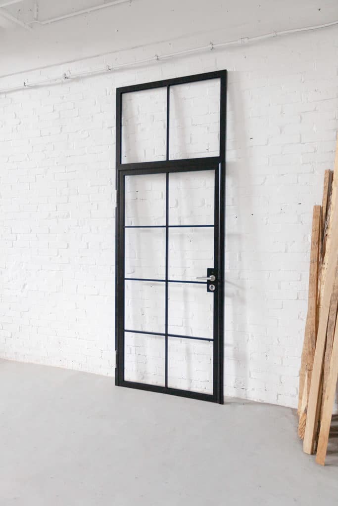 Stahl Meister Stahlmeister Stahl Loft Tuer Drehtuer Raumtrenner Steel Door Bauhaus Design Glastrennwand Oberlicht Img 8253