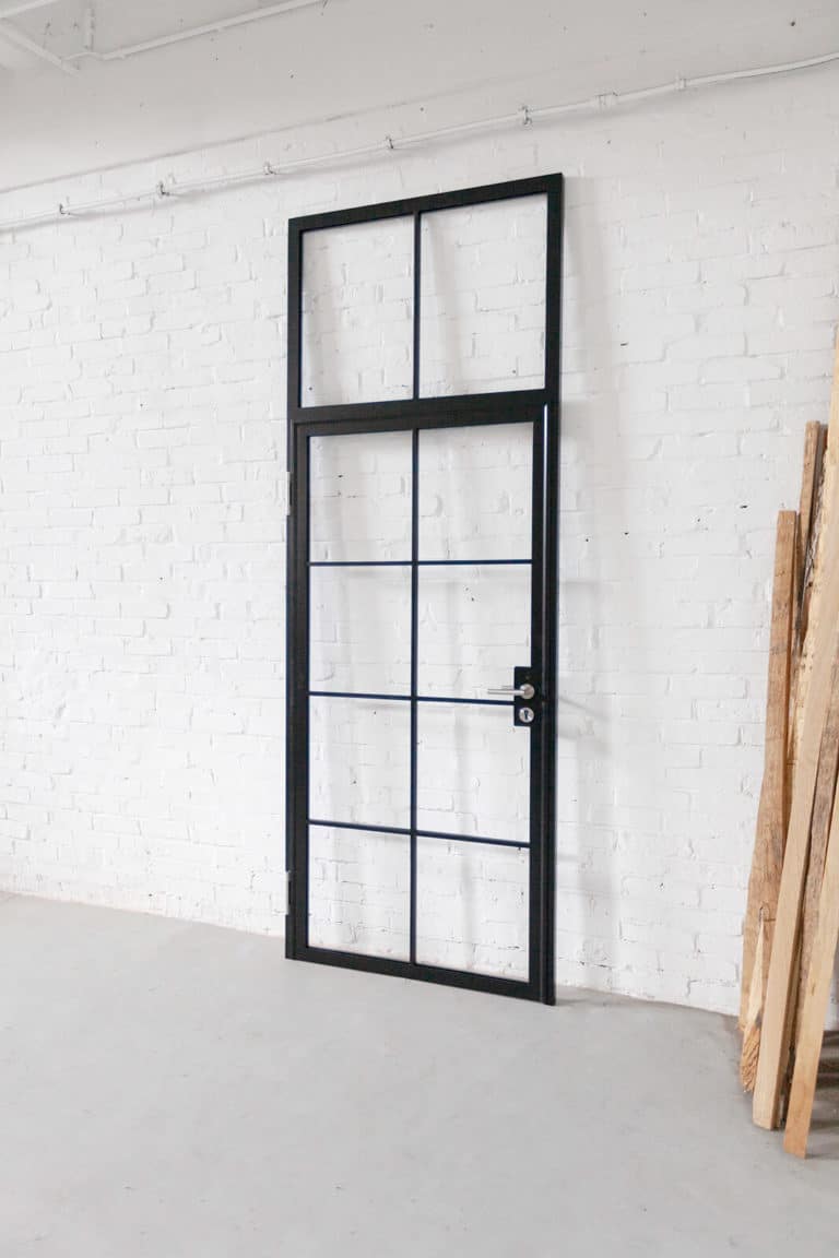 Stahl Meister Stahlmeister Stahl Loft Tuer Drehtuer Raumtrenner Steel Door Bauhaus Design Glastrennwand Oberlicht Img 8253