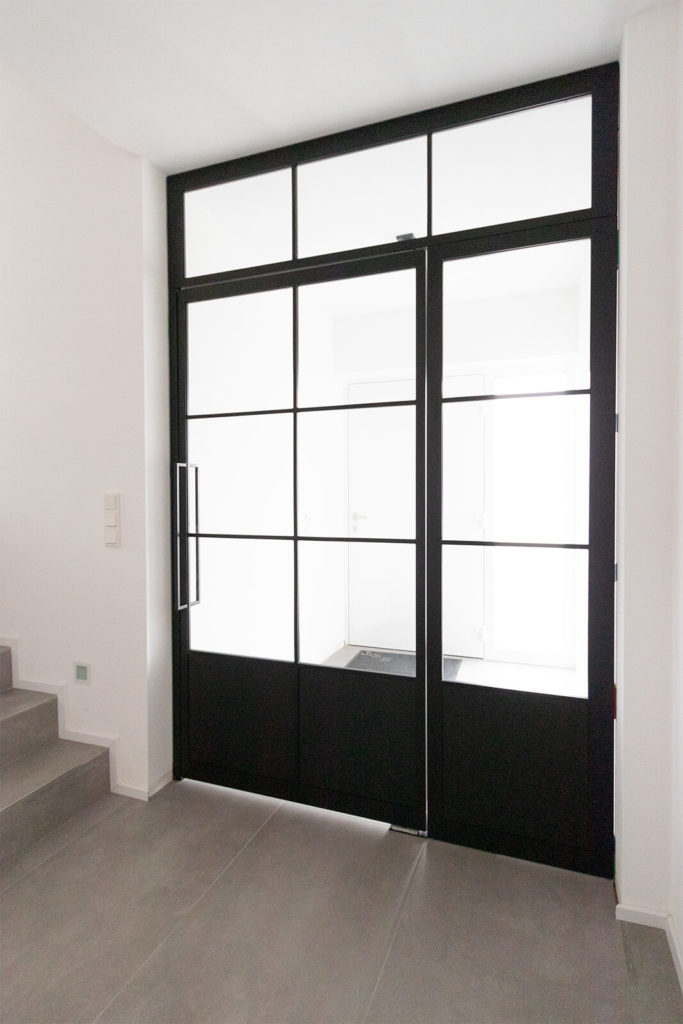Stahl Meister Stahlmeister Stahl Loft Tuer Pivot Schwingtuer Raumtrenner Windfang Glastrennwand Steel Loft Door Glastuer Img 4087