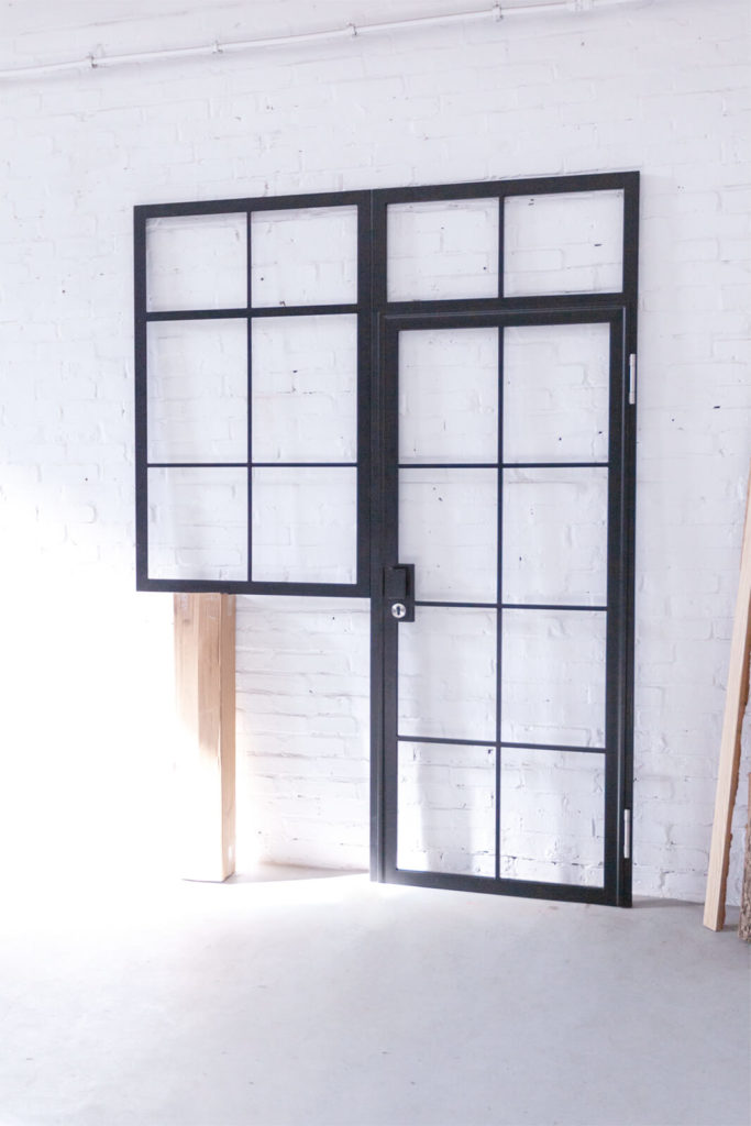 Stahl Meister Stahlmeister Stahl Loft Tuer Drehtuer Stahlrahmen Glastrennwand Raumtrenner Lofttuer Windfang Steel Door Img 8766