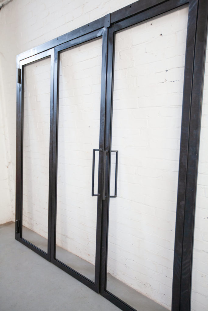 Stahl Meister Stahlmeister Stahl Lof Tuer Raumtrenner Glastrennwand Windfang Drehtuer Steeldoor Loftdoor Industrial Door Img 9008
