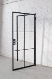 Stahl Meister Stahlmeister Stahl Loft Tuer Raumtrenner Glastrennwand Windfang Drehtuer Steeldoor Loftdoor Industrial Door Img 9369
