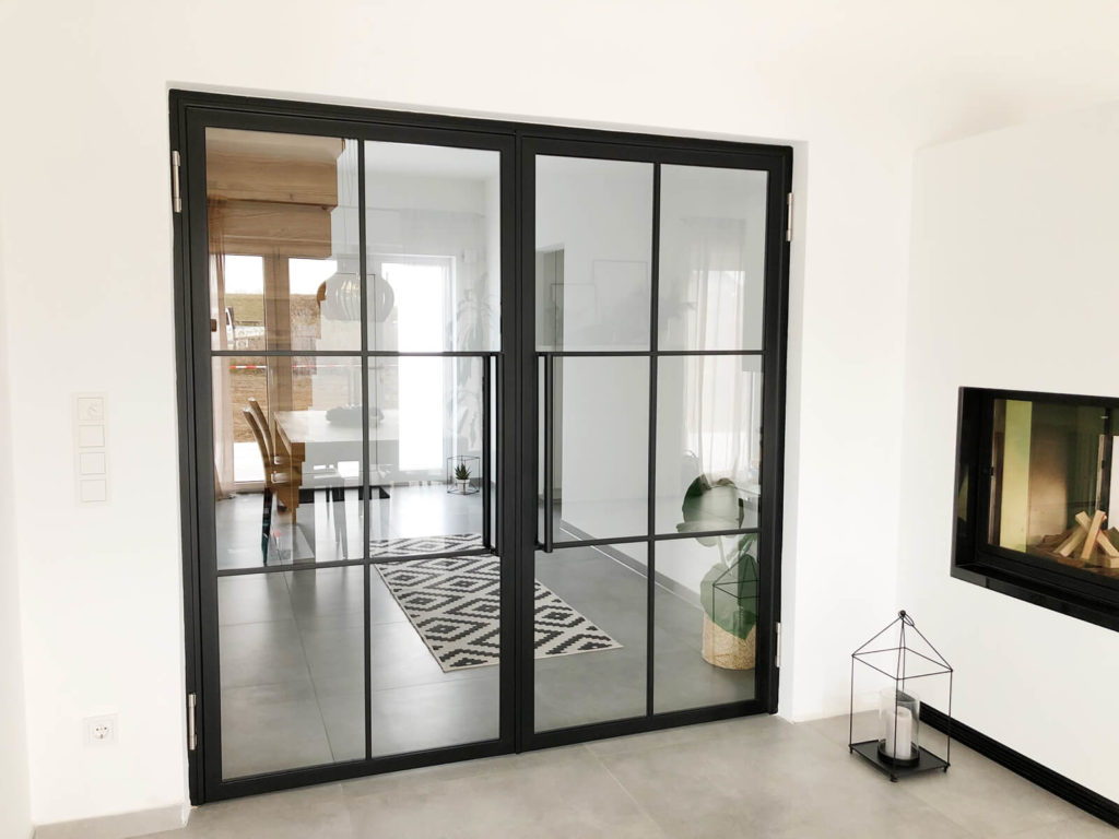 Stahl Meister Stahlmeister Loft Tuer Doppeltuer Drehtuer Metalltueer Lofttuer Windfang Raumtrenner Sthlrahmen Glastuer Iimg 8481