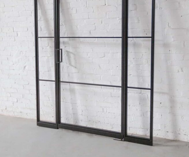 Stahl Meister Stahlmeister Pivottuer Stahl Loft Tuer Design Tuer Glastuer Stahltuer Lofttuer Windfang Raumtrenner Glastrennwand Steel Door Industrial Door Img 9854