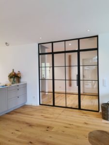 Stahl Meister Stahlmeister Stahl Loft Tuer Drehtuer Glastrennwand Windfang Raumtrenner Oberlicht Stahltuer Glastuer Industrial Door Steeldoor Loftdoor Image0