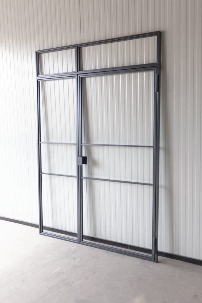Stahl Meister Stahlmeister Glastrennwand Einzeltuer Drehtuer Loftdoor Industrial Door Stahltuer Designtuere Oberlicht Loftuer Img 0165