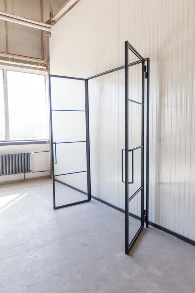 Stahl Meister Stahlmeister Stahl Loft Tuer Drehtuer Doppeltuer Windfang Industrial Door Loftdoor Raumtrenner Bauhausttuer Img 0021