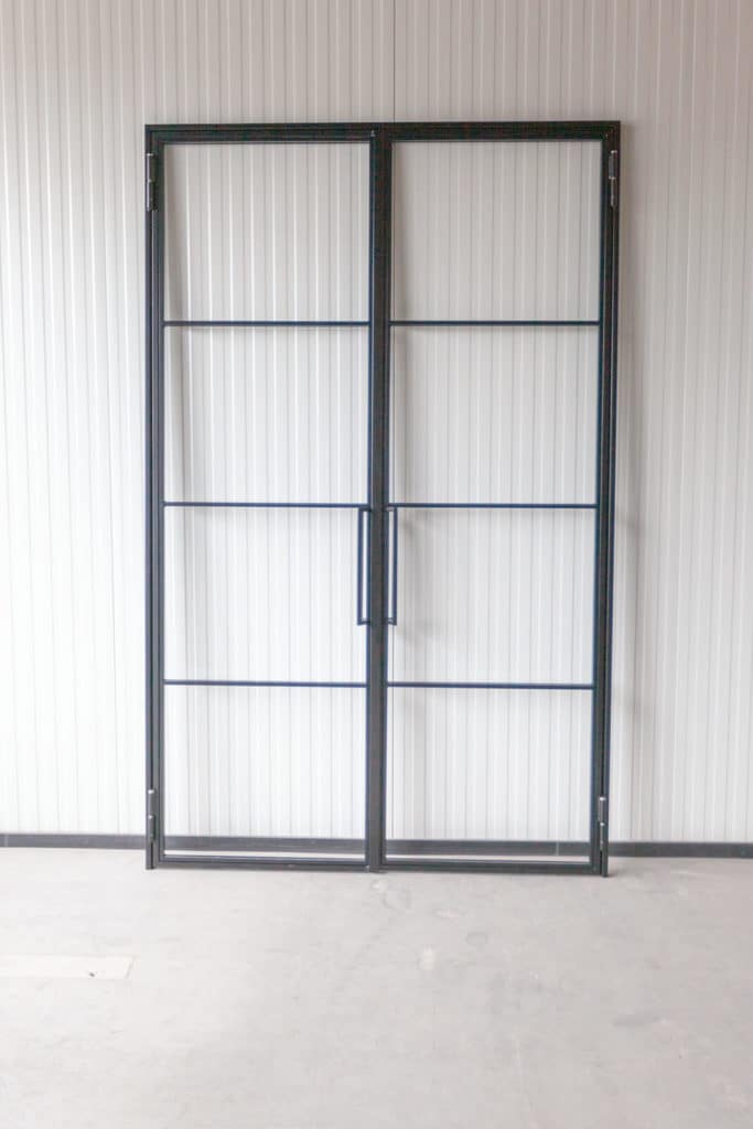 Stahl Meister Stahlmeister Stahl Loft Tuer Drehtuer Doppeltuer Windfang Industrial Door Loftdoor Raumtrenner Bauhausttuer Img 0331