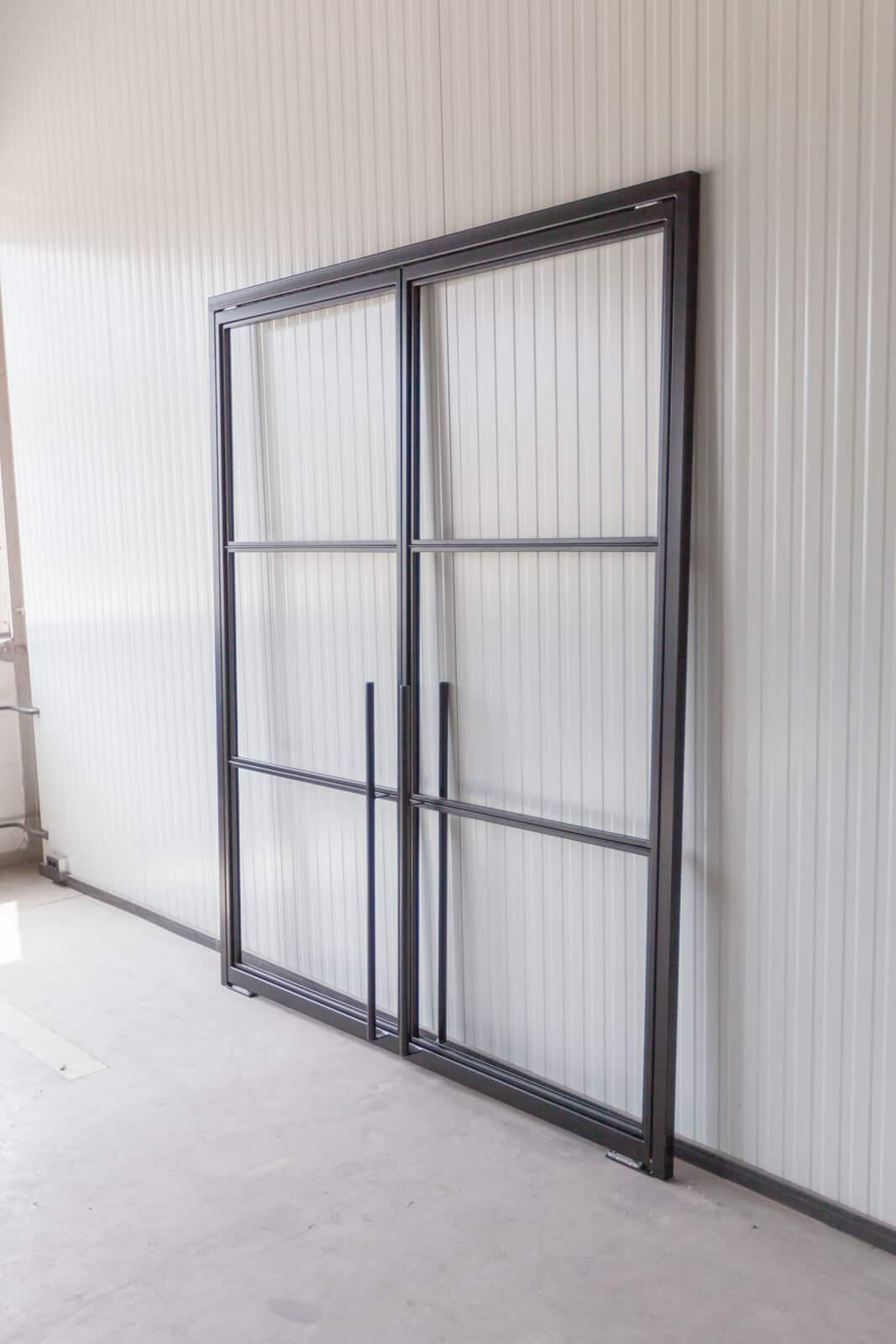 Stahl Meister Stahlmeister Pivottuer Pivoit Schwingtuer Pendeltuer Stahl Loft Tuer Lofttuer Glastuer Stahlrahmen Bauhaus Design Loftdoor Industrial Door Img 0674