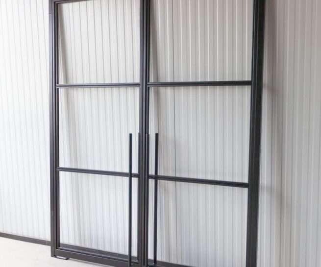 Stahl Meister Stahlmeister Pivottuer Pivoit Schwingtuer Pendeltuer Stahl Loft Tuer Lofttuer Glastuer Stahlrahmen Bauhaus Design Loftdoor Industrial Door Img 0677