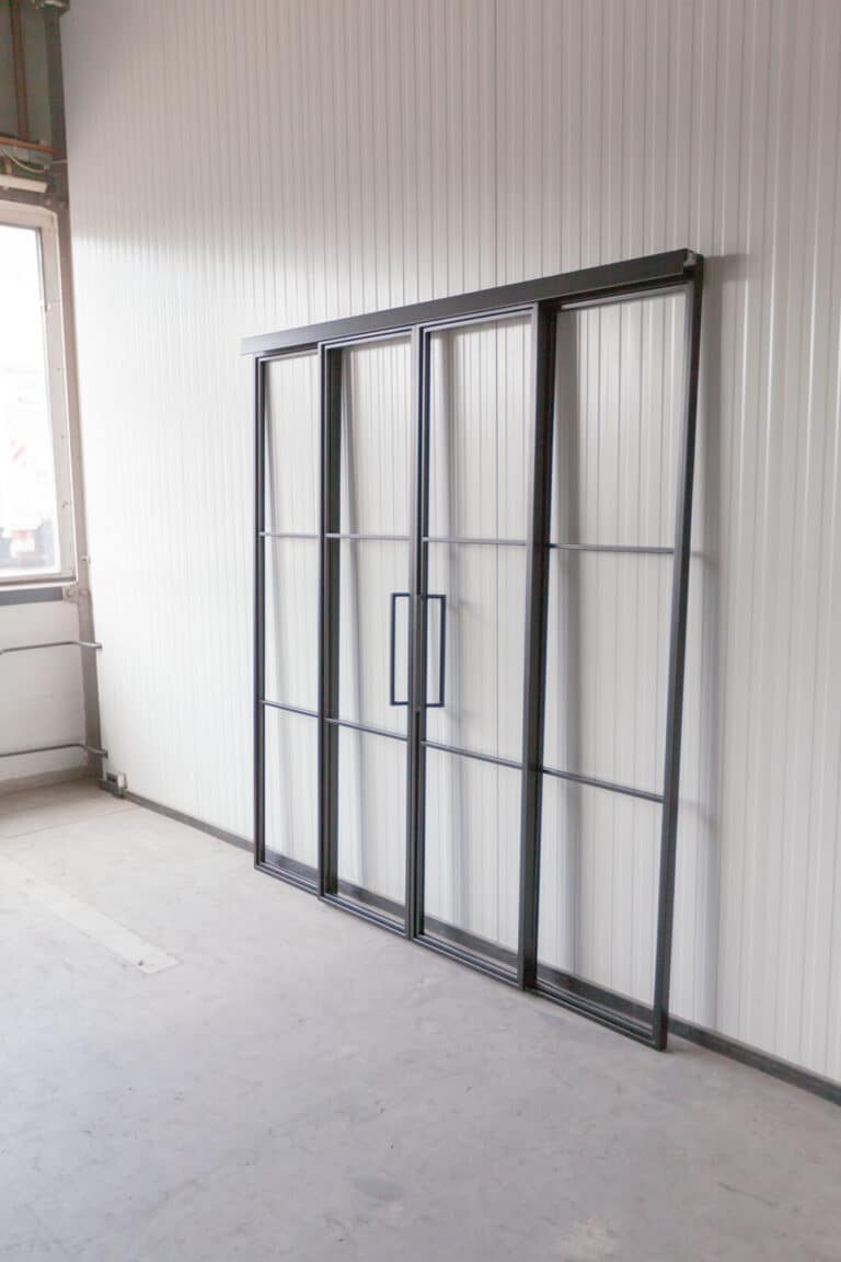 Stahl Meister Stahlmeister Stahl Loft Tuer Schiebetuer Doppelschiebetuer Windfang Raumtrenner Glastrennwand Loft Steeldoor Industrial Door Glastuer Bauhaustuer Img 0971