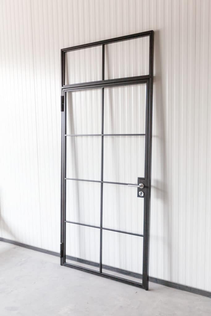 Stahl Meister Stahlmeister Stahl Loft Ture Drehtuer Glastrennwand Seitenteile Windfang Loftdoor Lofttuer Industrial Door Schlosskasten Bauhaus Tuer Img 0908
