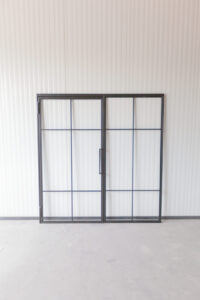 Stahl Meister Stahlmeister Stahl Loft Ture Drehtuer Glastrennwand Seitenteile Windfang Loftdoor Lofttuer Industrial Door Schlosskasten Bauhaus Tuer Img 0980
