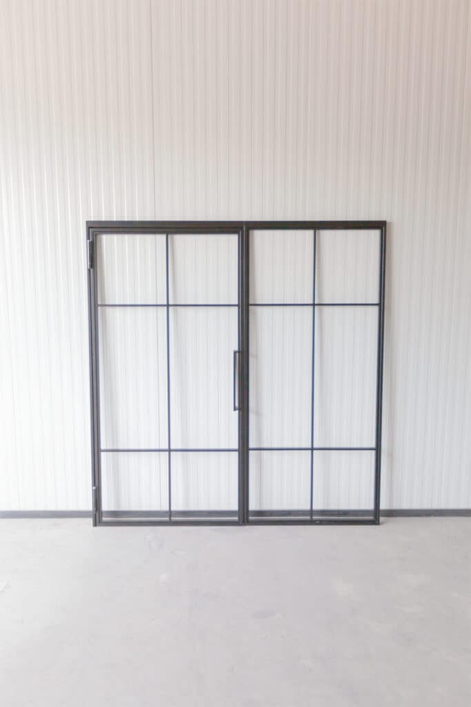Stahl Meister Stahlmeister Stahl Loft Ture Drehtuer Glastrennwand Seitenteile Windfang Loftdoor Lofttuer Industrial Door Schlosskasten Bauhaus Tuer Img 0980