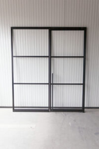 Stahl Meister Stahlmeister Pivottuer Pivoit Schwingtuer Pendeltuer Stahl Loft Tuer Lofttuer Glastuer Stahlrahmen Bauhaus Design Loftdoor Industrial Door Img 0787
