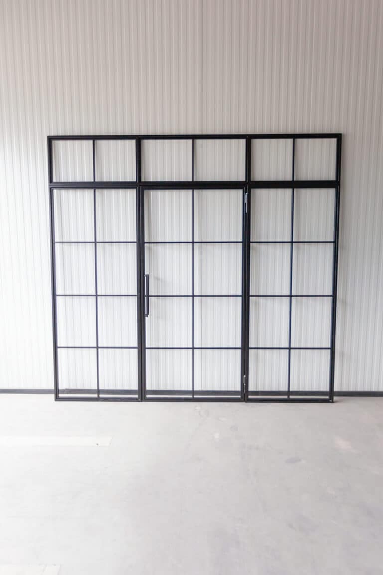 Stahl Meister Stahlmeister Glastreennwand Stahl Loft Tuer Windfang Lofttuer Stahlrahmen Glastuer Drehtur Metallrahmen Steeldoor Loftdoor Bauhaus Tuer Img 1041