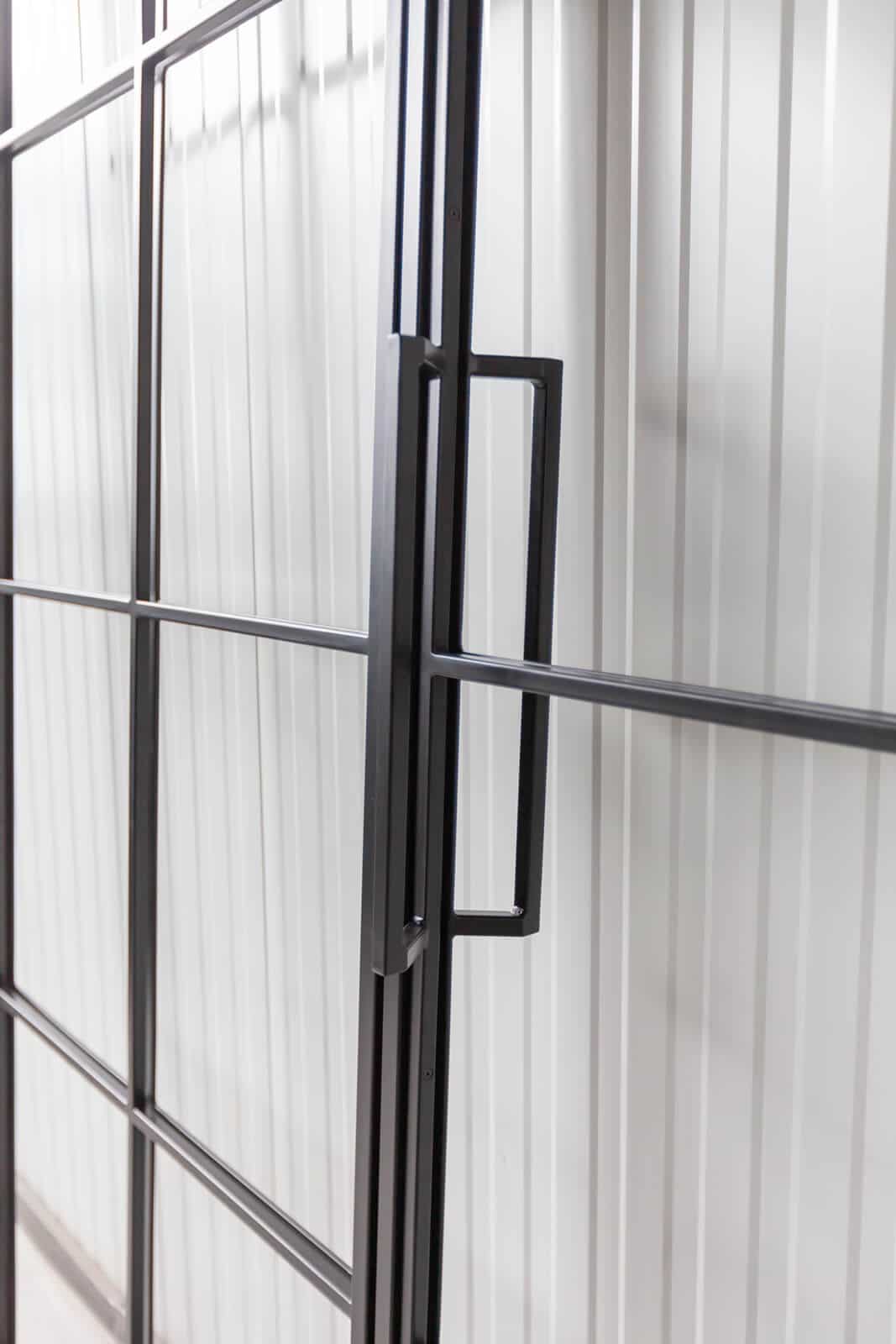 Stahl Meister Stahlmeister Glastreennwand Stahl Loft Tuer Windfang Lofttuer Stahlrahmen Glastuer Drehtur Metallrahmen Steeldoor Loftdoor Bauhaus Tuer Img 1051