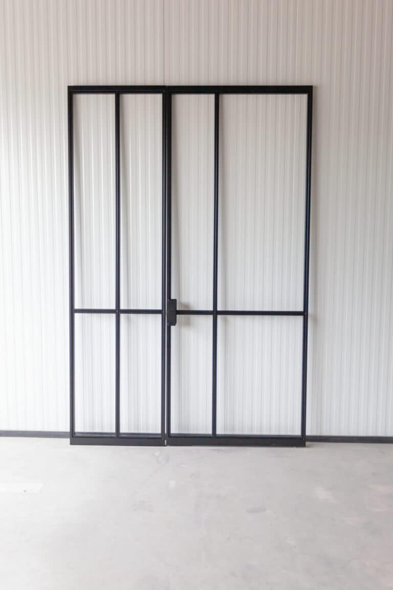 Stahl Meister Stahlmeister Pivottuer Pivoit Schwingtuer Pendeltuer Stahl Loft Tuer Lofttuer Glastuer Stahlrahmen Bauhaus Design Loftdoor Industrial Door Img 1029