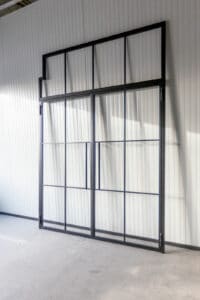 Stahl Meister Stahlmeister Doppeltuer Glastrennwand Stahl Loft Tuer Windfang Lofttuer Stahlrahmen Glastuer Drehtur Metallrahmen Steeldoor Loftdoor Bauhaus Tuer Img 1364
