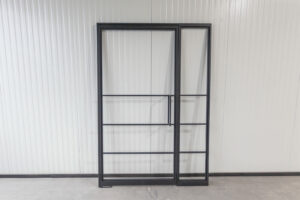 Stahl Meister Stahlmeister Stahl Loft Tuer Pivot Schwingtuer Windfang Glastrennwand Designtuer Bauhaustuer Loft Industrial Style Img 1351
