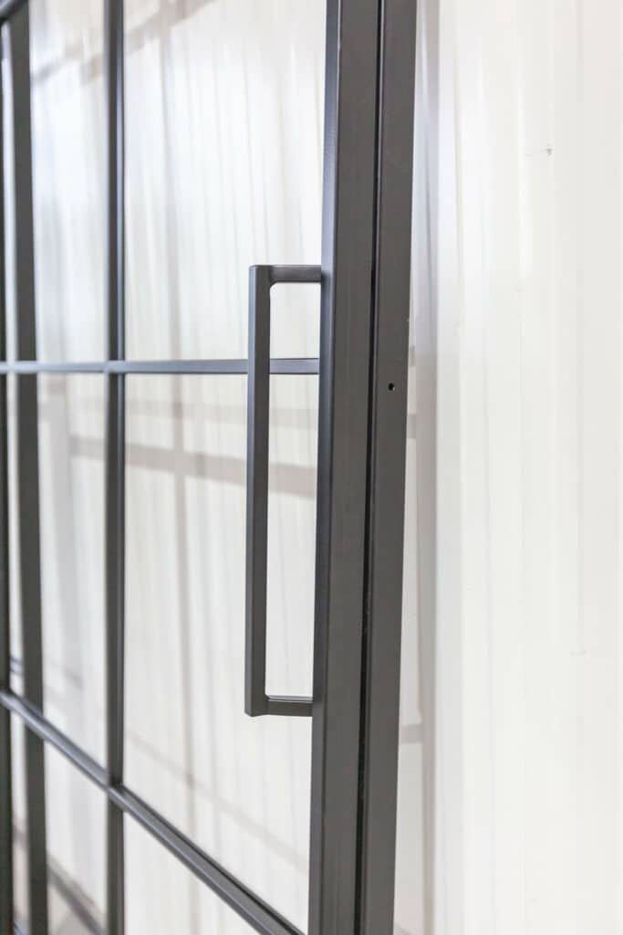 Stahl Meister Stahlmeister Stahl Loft Tuer Schiebetuer Glastrennwand Windfang Raumtrenner Bauhaus Tuer Lofttuer Designtuer Stahlrahmen Glastuer Img 1344