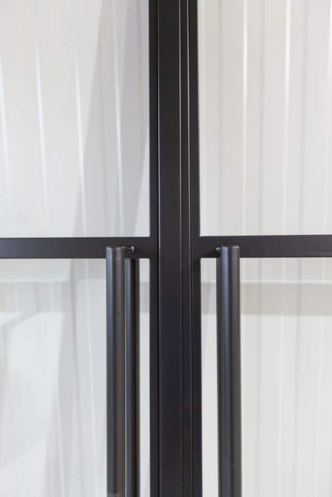 Stahl Meister Stahlmeister Stahl Loft Tuer Drehtuer Doppeltuer Lofttuer Stahltuer Glastuer Windfang Designtuer Bauhausdesign Bauhaustuer Industrial Style Img 2900img 1421
