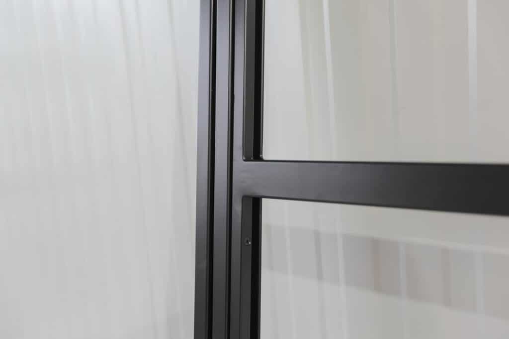 Stahl Meister Stahlmeister Stahl Loft Tuer Drehtuer Doppeltuer Lofttuer Stahltuer Glastuer Windfang Designtuer Bauhausdesign Bauhaustuer Industrial Style Img 2900img 1422