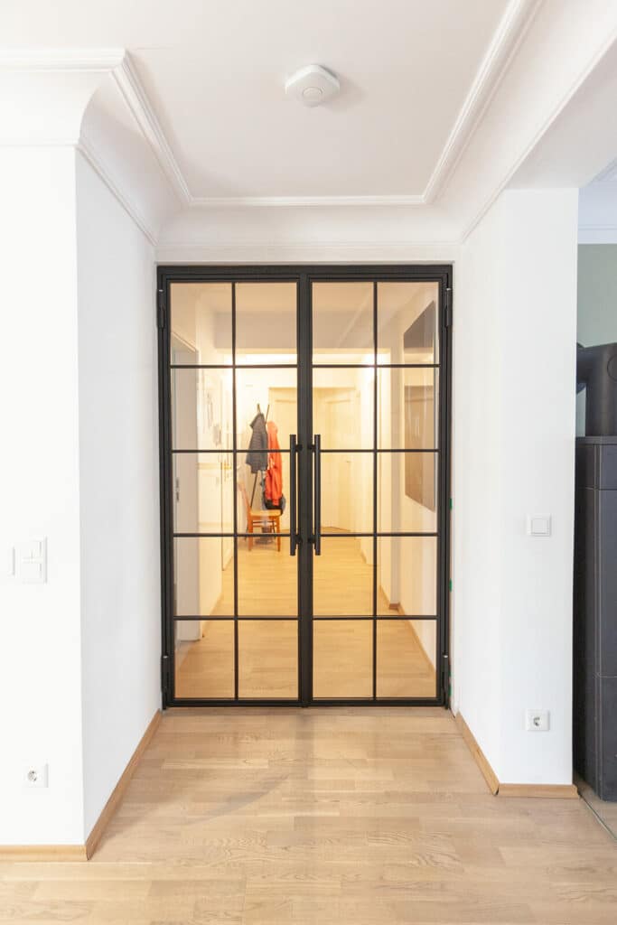 Stahl Meister Stahlmeister Stahl Loft Tuer Drehtuer Doppeltuer Lofttuer Stahltuer Glastuer Windfang Designtuer Bauhausdesign Bauhaustuer Industrial Style Img 2904