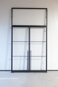 Stahl Meister Stahlmeister Stahl Loft Tuer Pivot Schwingtuer Windfang Glastrennwand Designtuer Bauhaustuer Loft Industrial Style Doppeltuer Img 1404