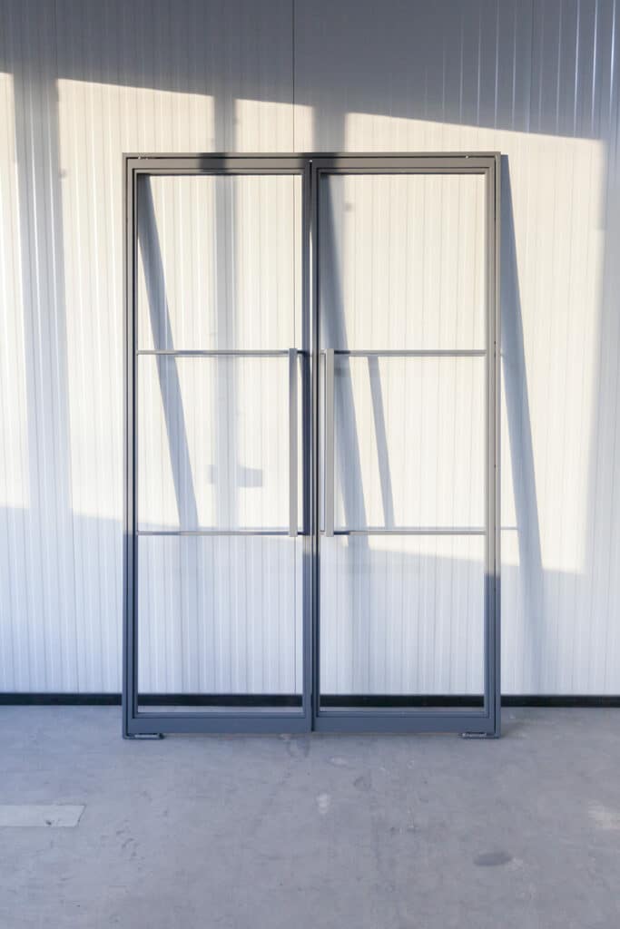 Stahl Meister Stahlmeister Stahl Loft Tuer Pivot Schwingtuer Windfang Glastrennwand Designtuer Bauhaustuer Loft Industrial Style Doppeltuer Img 1433