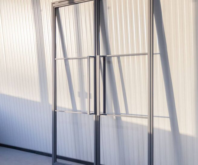 Stahl Meister Stahlmeister Stahl Loft Tuer Pivot Schwingtuer Windfang Glastrennwand Designtuer Bauhaustuer Loft Industrial Style Doppeltuer Img 1434