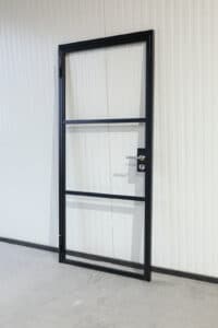 Stahl Meister Stahlmeister Glastrennwand Stahl Loft Tuer Windfang Lofttuer Stahlrahmen Glastuer Drehtur Metallrahmen Steeldoor Loftdoor Bauhaus Tuer Img 2967