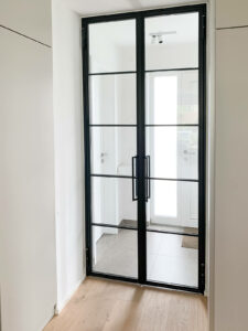 Stahl Meister Stahlmeister Stahl Loft Tuer Drehtuer Doppeltuer Windfang Industrial Door Loftdoor Raumtrenner Bauhaustuer Img 8731