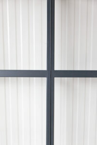 Stahl Meister Stahlmeister Stahl Loft Tuer Drehtuer Glastrennwand Lofttuer Stahltuer Glastuer Windfang Designtuer Bauhausdesign Bauhaustuer Industrial Style Tuerdruecker Ral7016 Anthrazit Img 2937