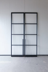 Stahl Meister Stahlmeister Stahl Loft Tuer Pivot Schwingtuer Windfang Glastrennwand Designtuer Bauhaustuer Loft Industrial Style Doppeltuer Img 2961