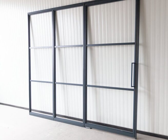 Stahl Meister Stahlmeister Stahl Loft Tuer Pivot Schwingtuer Windfang Glastrennwand Designtuer Bauhaustuer Loft Industrial Style Img 2943