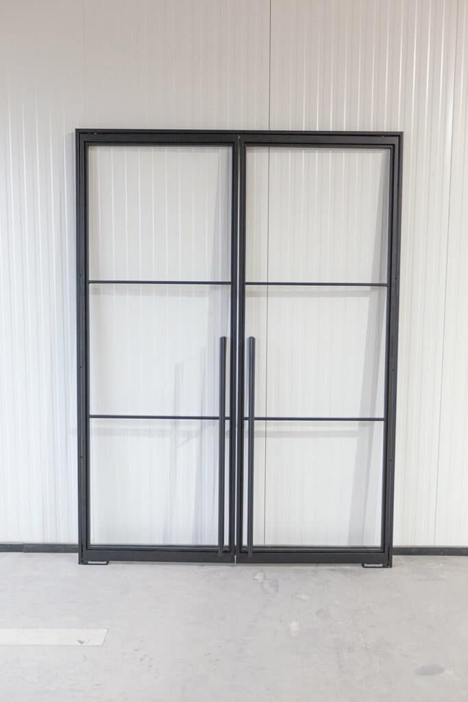 Stahl Meister Stahlmeister Stahl Loft Tuer Pivot Schwingtuer Windfang Glastrennwand Designtuer Bauhaustuer Loft Industrial Style Doppeltuer Feinstruktur Img 3084
