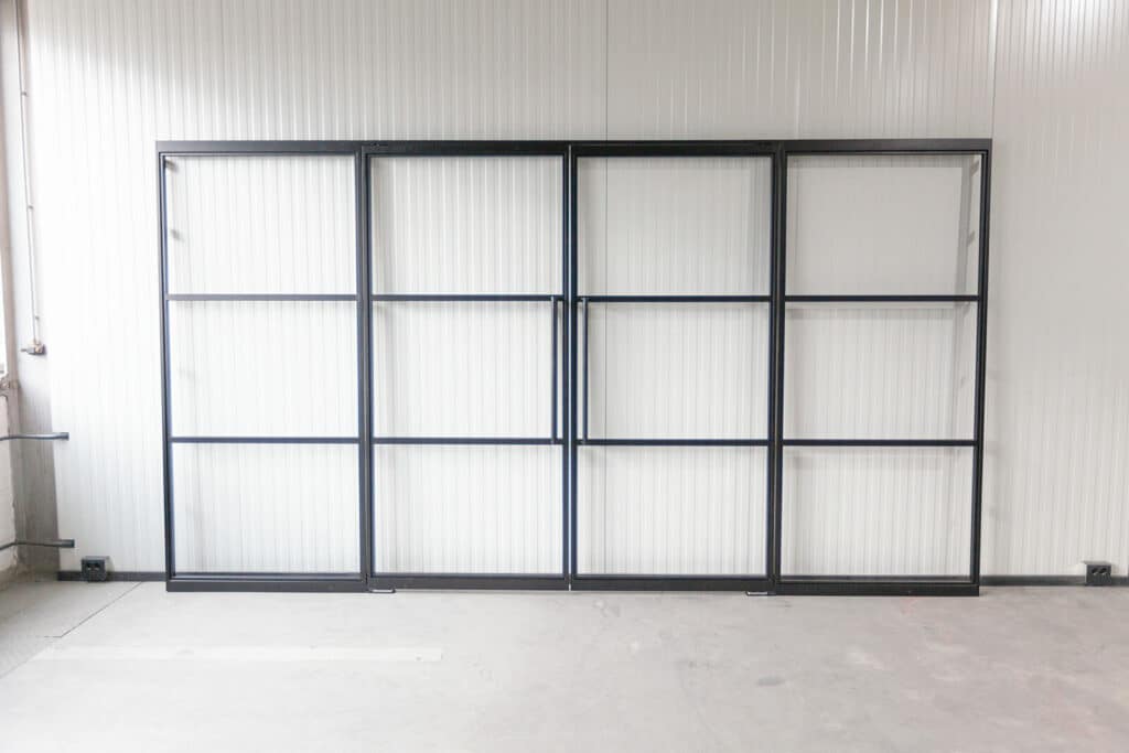 Stahl Meister Stahlmeister Stahl Loft Tuer Pivot Schwingtuer Windfang Glastrennwand Designtuer Bauhaustuer Loft Industrial Style Img 3018