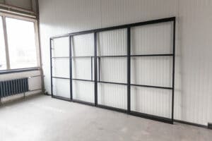 Stahl Meister Stahlmeister Stahl Loft Tuer Pivot Schwingtuer Windfang Glastrennwand Designtuer Bauhaustuer Loft Industrial Style Img 3020