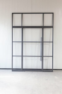Stahl Meister Stahlmeister Stahl Loft Tuer Stahlrahmen Metall Glas Glastrennwand Windfang Loft Designtuer Bauhaus Schwarz Loftdoor Oberlicht Img 3003
