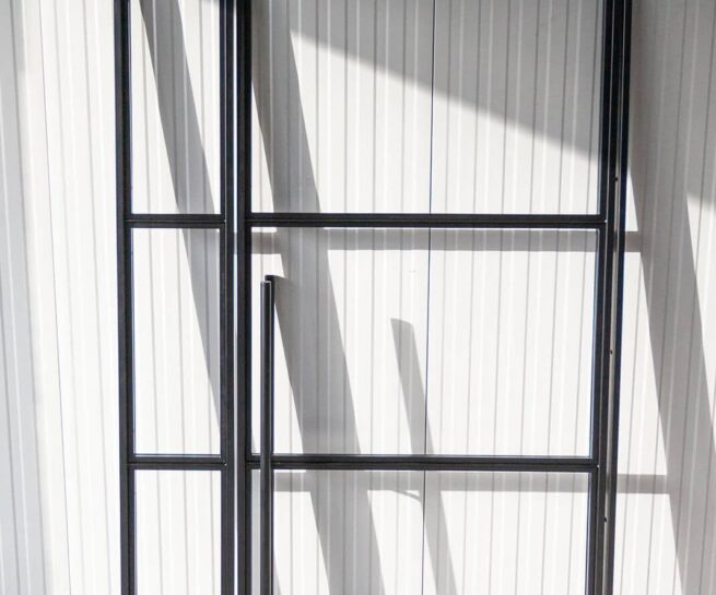 Stahl Meister Stahlmeister Stahl Loft Tuer Stahlrahmen Metall Glas Glastrennwand Windfang Loft Designtuer Bauhaus Schwarz Loftdoor Pivot Schwingtuer Img 3065