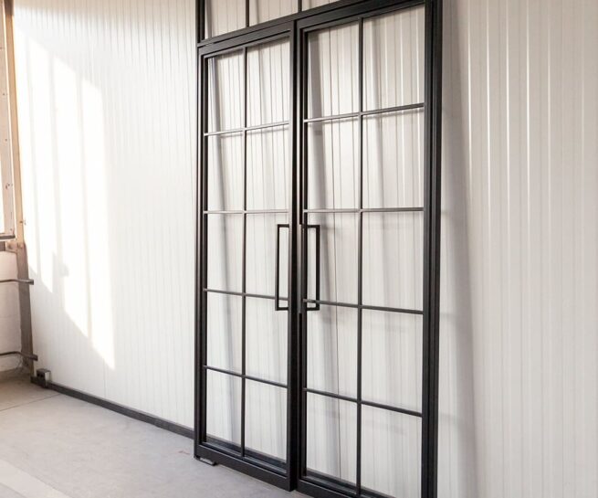Stahl Meister Stahlmeister Stahl Loft Tuer Stahlrahmen Pivot Schwingtuer Metall Glas Glastrennwand Windfang Loft Designtuer Bauhaus Schwarz Loftdoor Img 3156