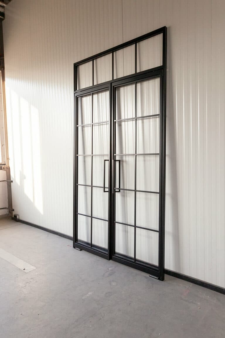 Stahl Meister Stahlmeister Stahl Loft Tuer Stahlrahmen Pivot Schwingtuer Metall Glas Glastrennwand Windfang Loft Designtuer Bauhaus Schwarz Loftdoor Img 3156