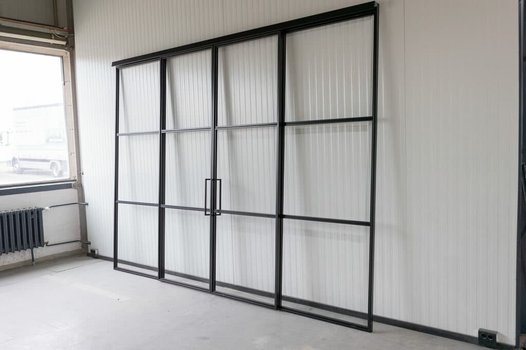 Stahl Meister Stahlmeister Loft Stahl Tuer Lofttuer Schiebetuer Glastrennwand Windfang Raumtrenner Metallrahmen Stahlrahmen Glas Glastuer Loftdoor Schwarz 826a0425