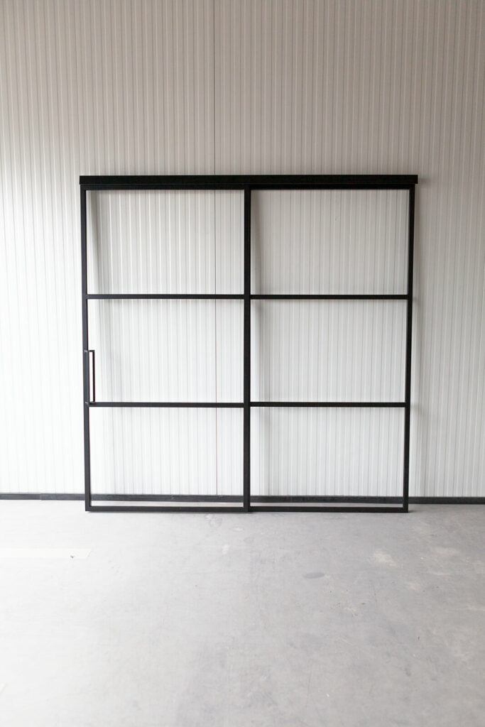 Stahl Meister Stahlmeister Schiebetuer Stahl Loft Tuer Glastuer Stahlrahmen Schwarz Lofttuer Metall Raumtrenner Windfang Glastrennwand Img 3269