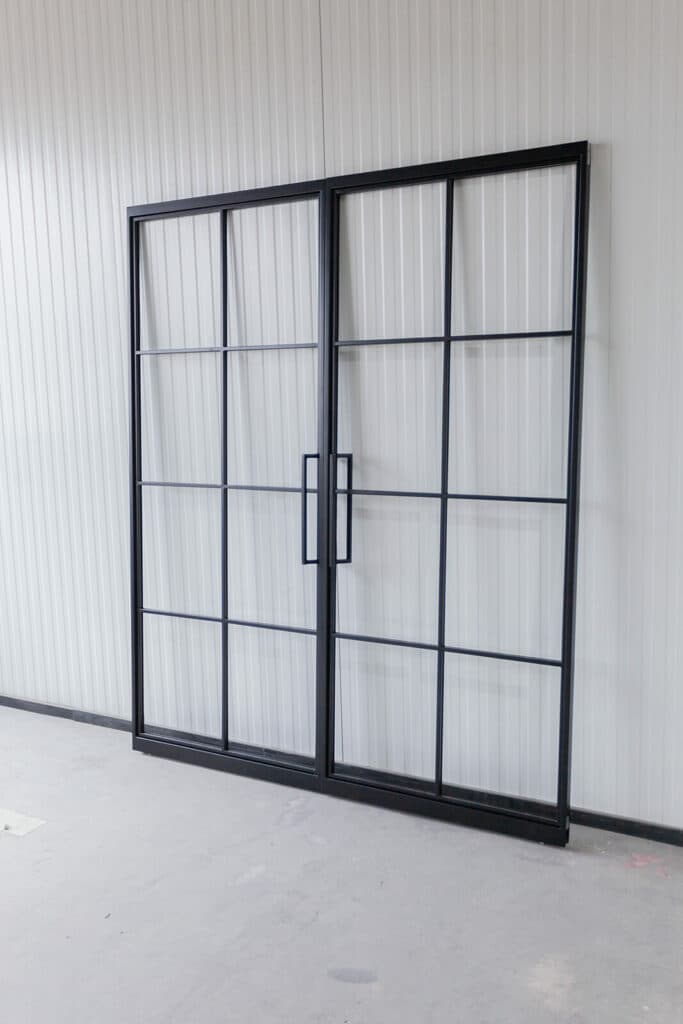 Stahl Meister Stahlmeister Stahl Loft Tuer Doppeltuer Pivot Schwingtuer Designtuer Stahlrahmen Loftdoor Windfang Raumtrenner Img 3248