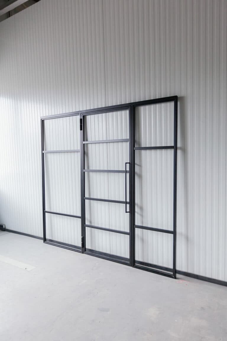 Stahl Meister Stahlmeister Stahl Loft Tuer Glastrennwand Drehtuer Windfang Stahlrahmen Lofttuer Designtuer Glas Metallrahme Loftdoor Img 3235