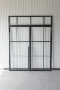 Stahl Meister Doppeltuer Oberlicht Drehtuer Glastrennwand Windfang Glastuer Bauhaus Design Tuer Lofttueren Stahlrahmen Metall 826a0488