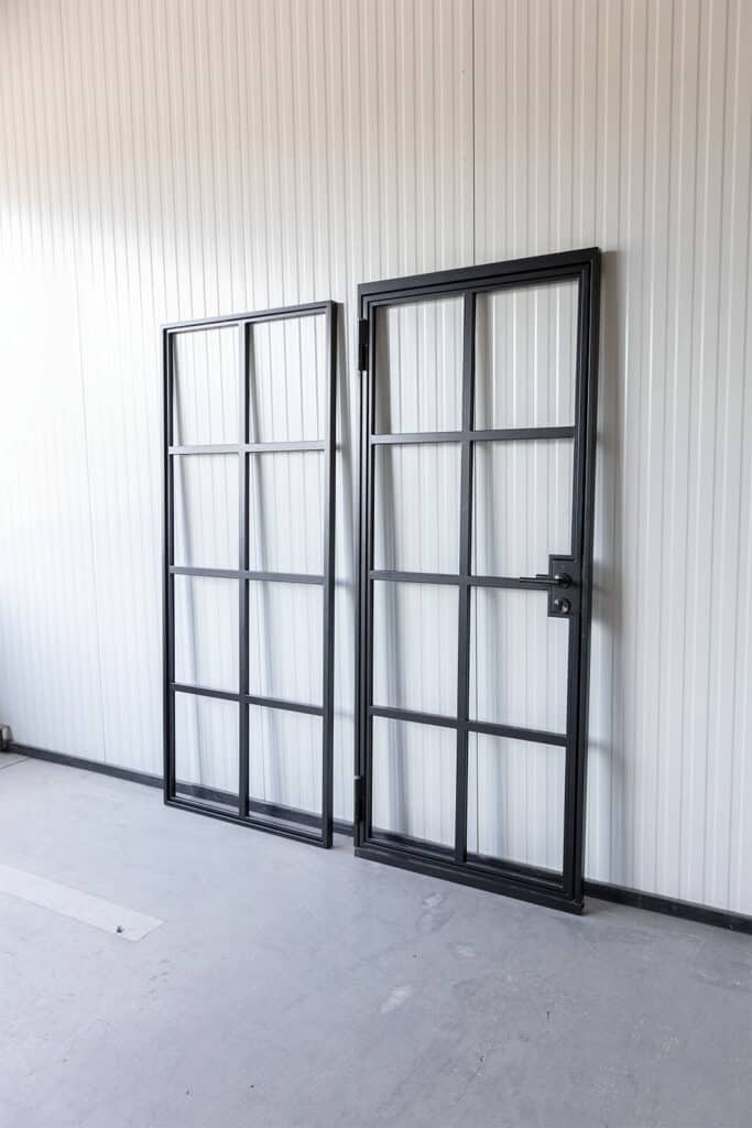 Stahl Meister Loftuer Drehtuer Stahl Loft Tuer Glastrennwand Glastuer Schwarz Lofttueren 826a0944